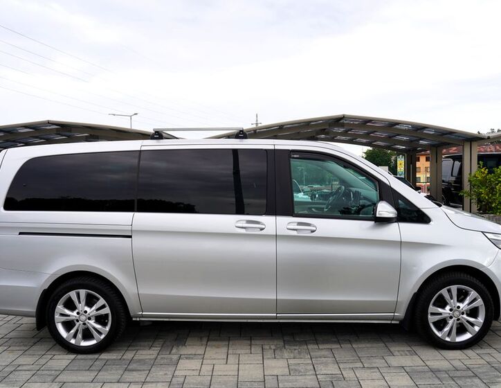 Mercedes-Benz Třídy V 7