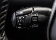 Peugeot 208 Hatchback 1,2 l 74 kw