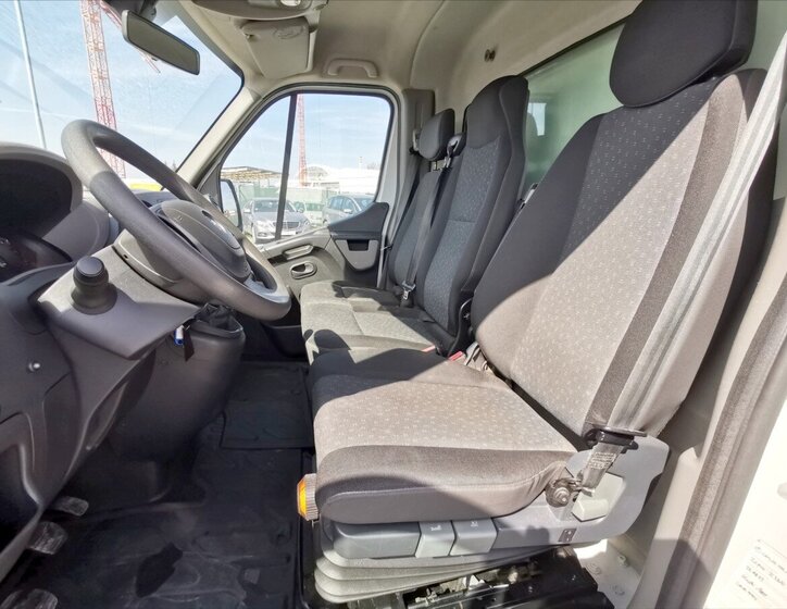 Opel Movano Skříň 2,3 l 125 kw