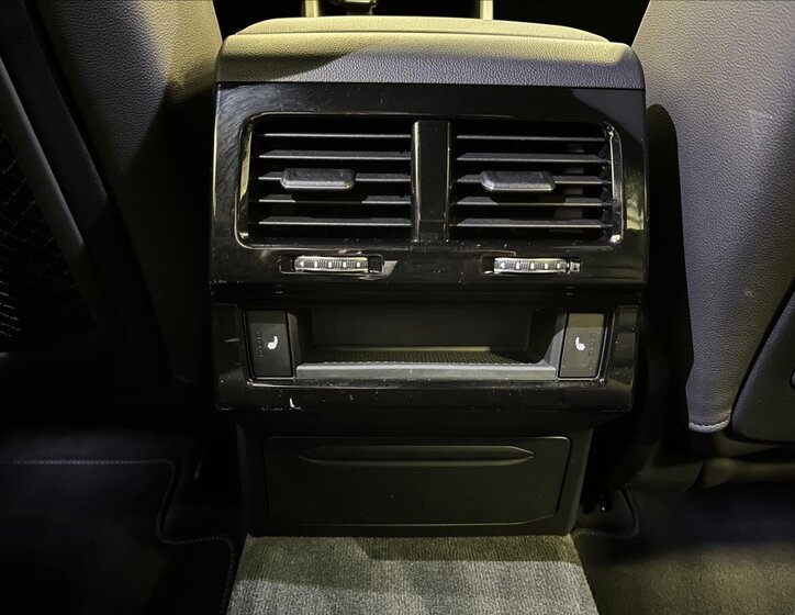 Volkswagen Touareg 27