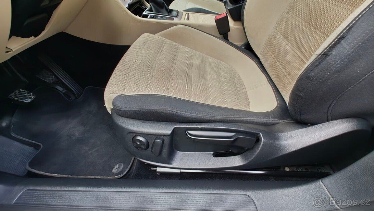 Volkswagen Passat Sedan / Limuzína 0,0 125 kw