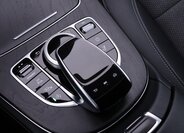 Mercedes-Benz Třídy E Kombi 2,0 l 143 kw