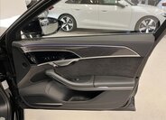 Audi S8 Sedan / Limuzína 4,0 l 420 kw