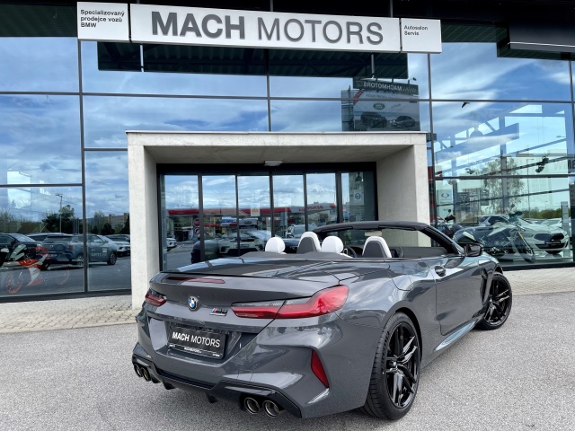 BMW M8
