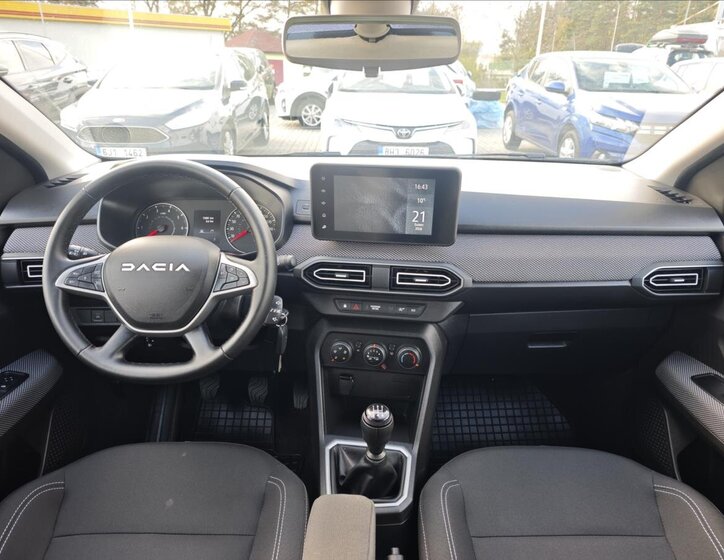 Dacia Sandero Hatchback 999,0 67 kw