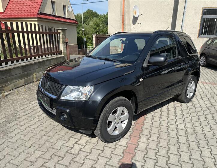 Suzuki Grand Vitara 9