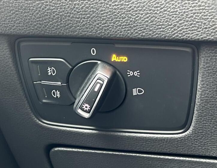 Volkswagen Passat 25