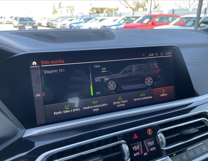 BMW X7 SUV / Terénní 3,0 l 195 kw