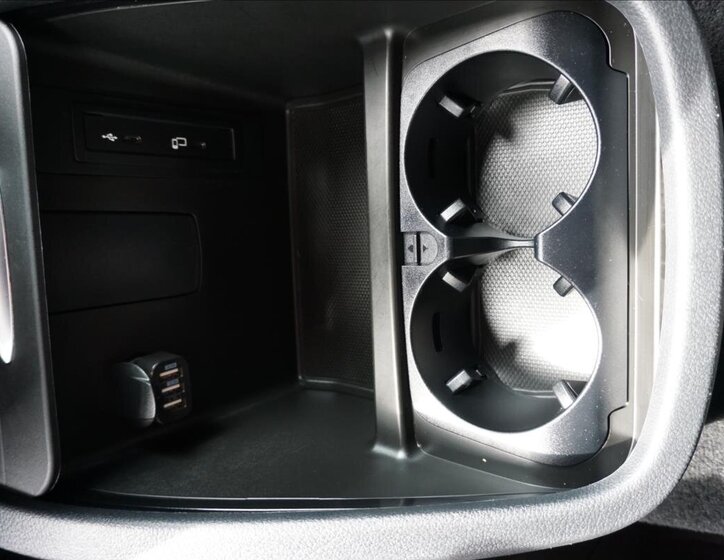 Mercedes-Benz Třídy V VAN-Minibus 2,0 l 174 kw