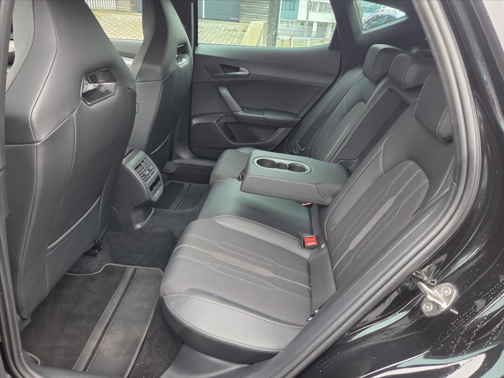 Cupra Formentor SUV / Terénní 2,0 l 180 kw