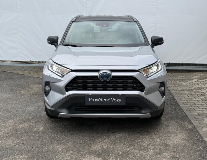 Toyota RAV4 SUV 2,5 l 131 kw