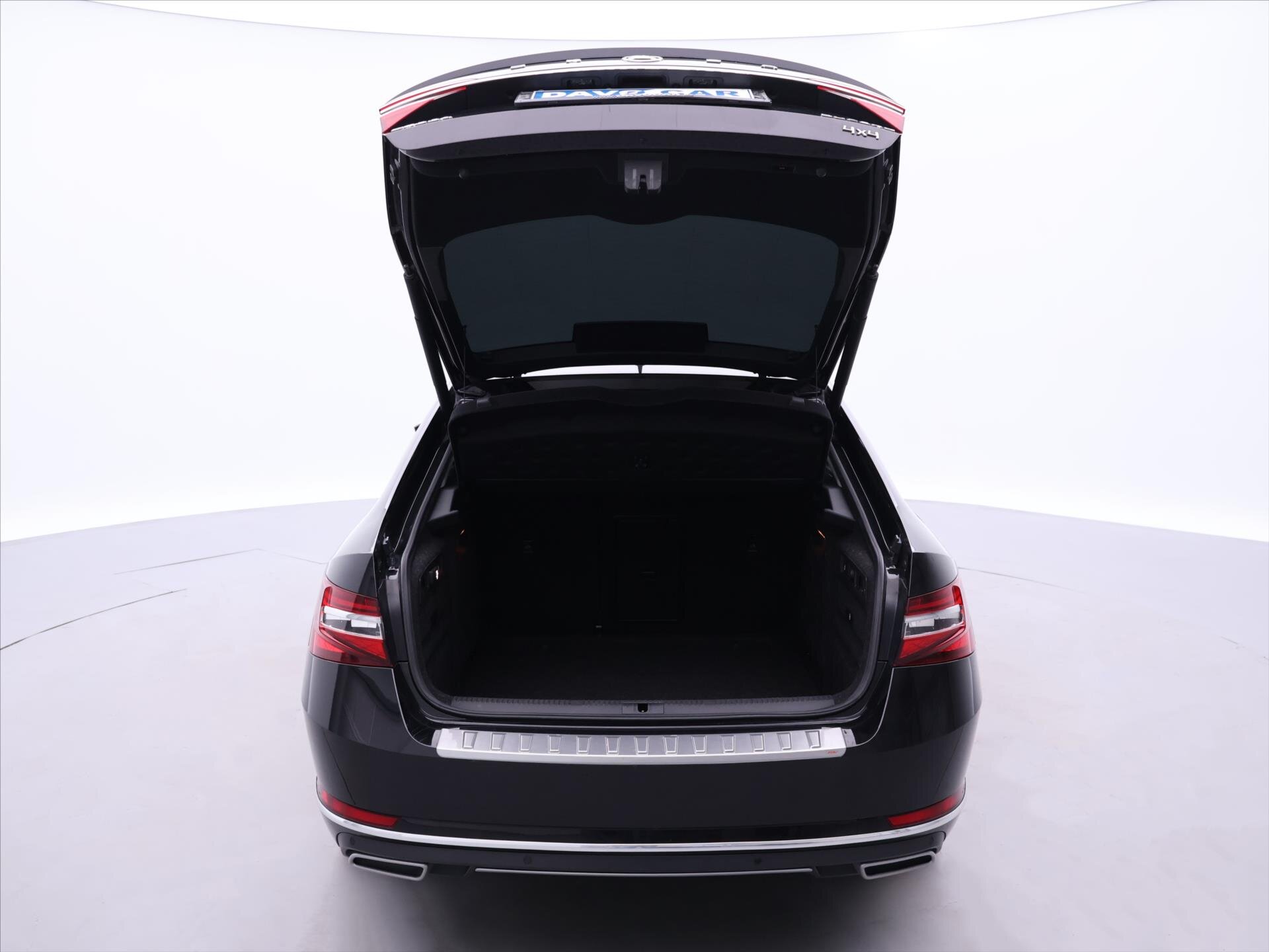 Škoda Superb Liftback 2,0 l 140 kw