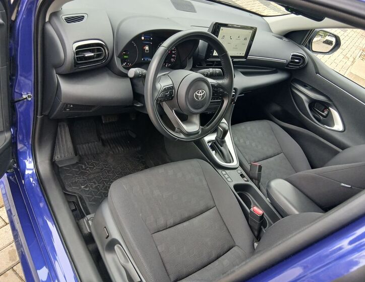 Toyota Yaris 11
