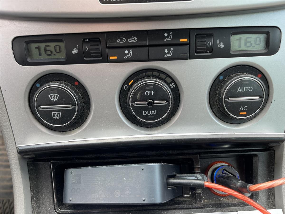 Volkswagen Passat Kombi 1,9 l 77 kw