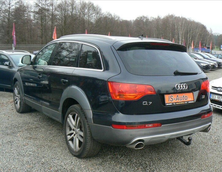 Audi Q7 SUV / Terénní 3,0 l 176 kw