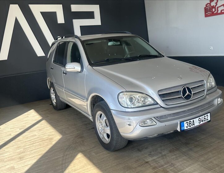 Mercedes-Benz Třídy M 4