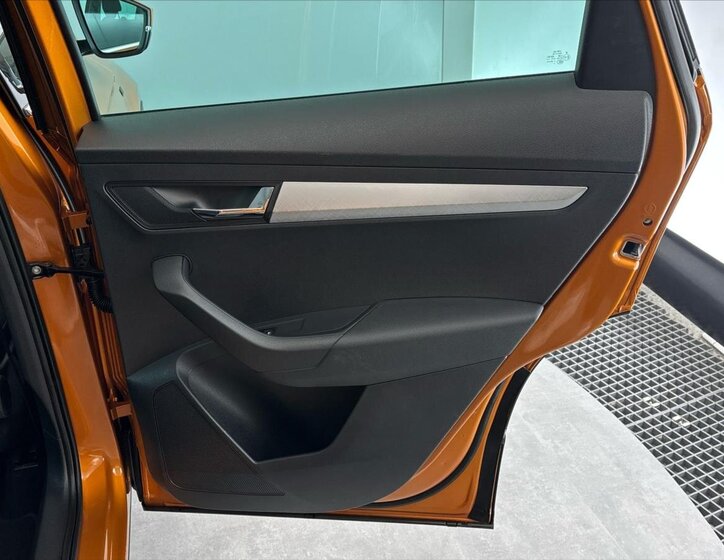 Škoda Karoq SUV / Terénní 1,5 l 110 kw