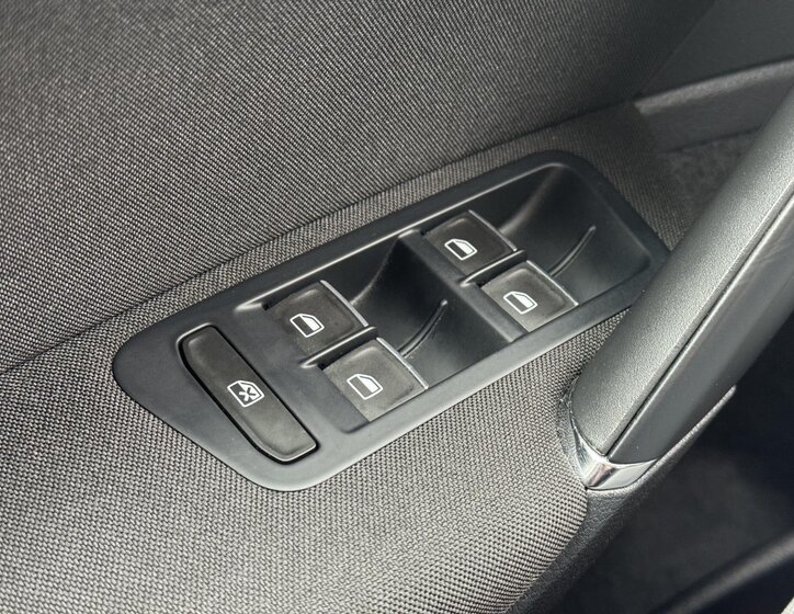 Volkswagen Golf Hatchback 1,4 l 103 kw