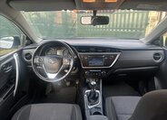 Toyota Auris 14
