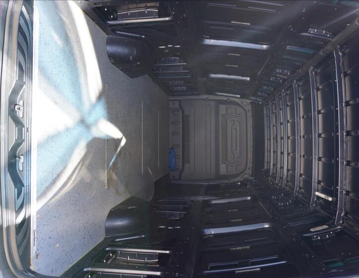 Mercedes-Benz Sprinter 9