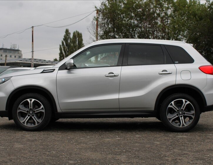 Suzuki Vitara SUV 1,6 l 88 kw