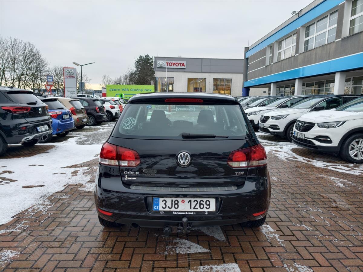 Volkswagen Golf Hatchback 1,6 l 77 kw
