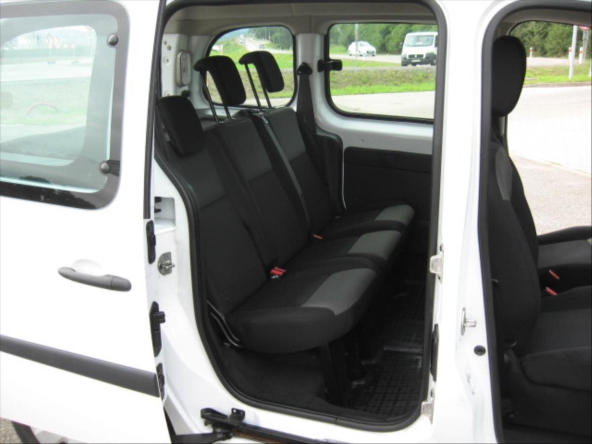 Renault Kangoo Kombi 1,2 l 84 kw
