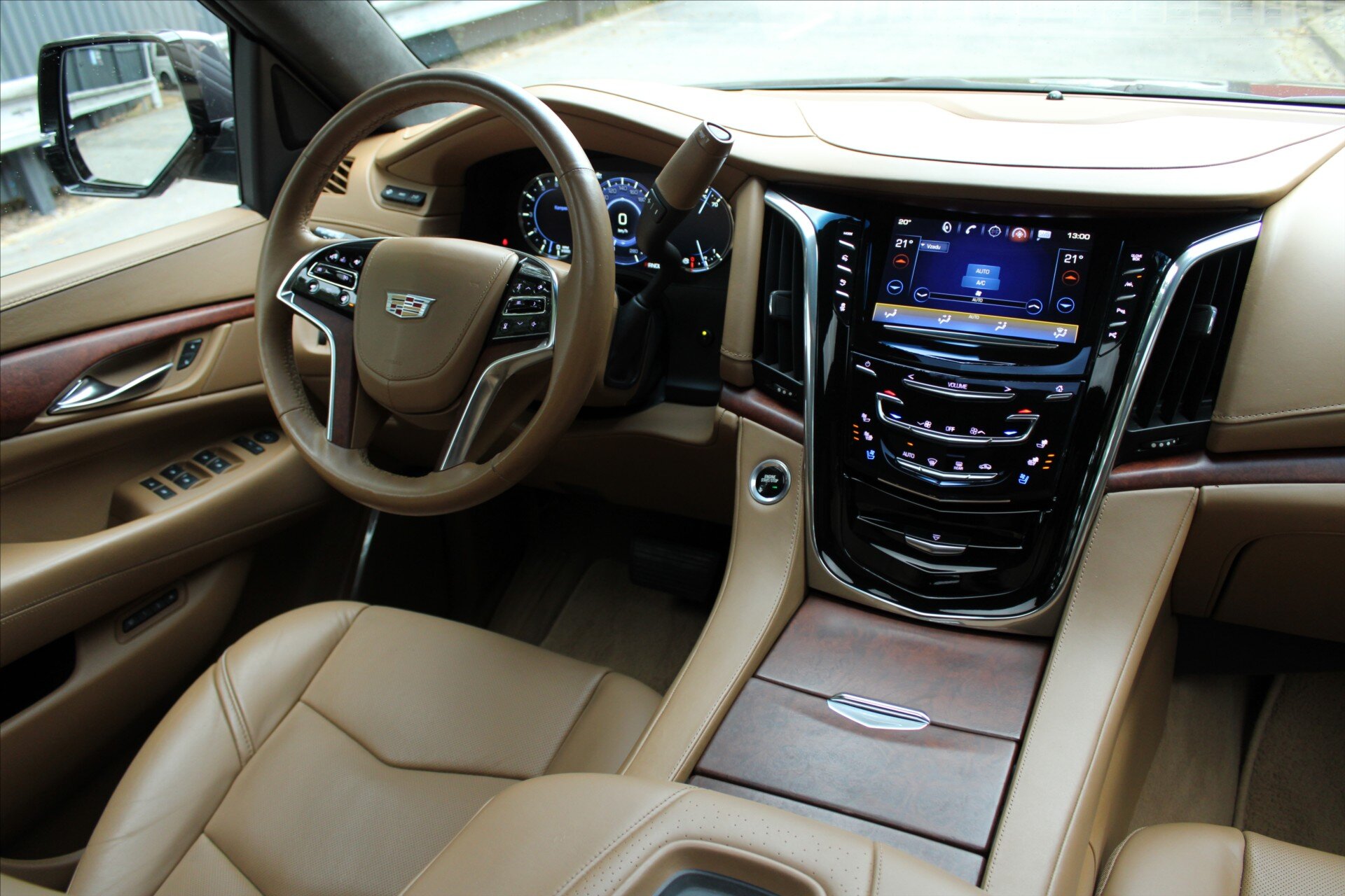 Cadillac Escalade Ostatní 6,2 l 313 kw