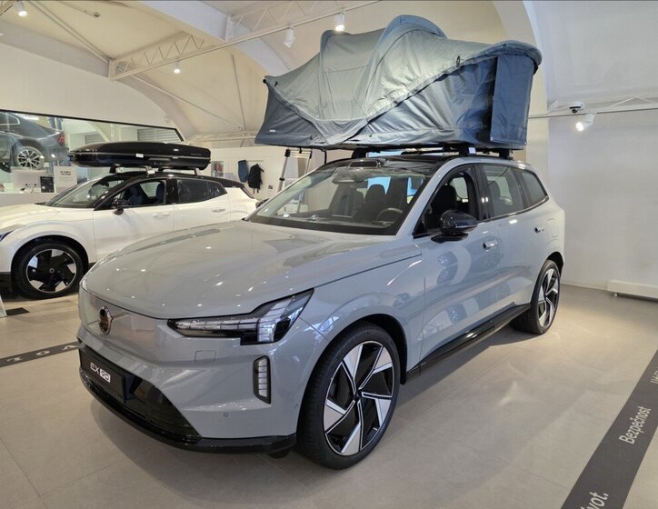 Volvo EX90 SUV / Terénní 0,0 300 kw
