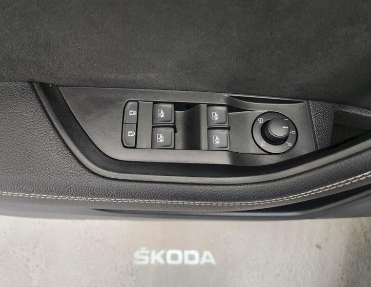 Škoda Superb Kombi 2,0 l 147 kw