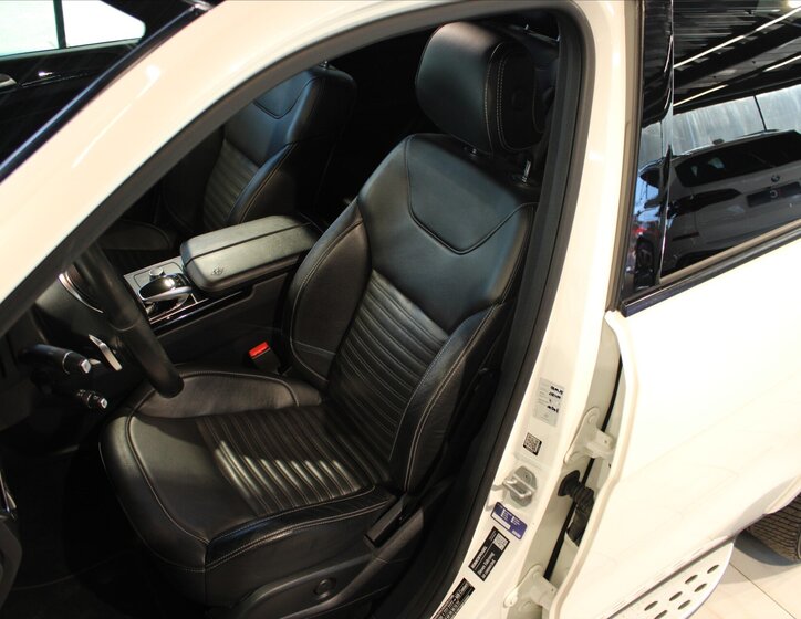 Mercedes-Benz GLS SUV 3,0 l 190 kw