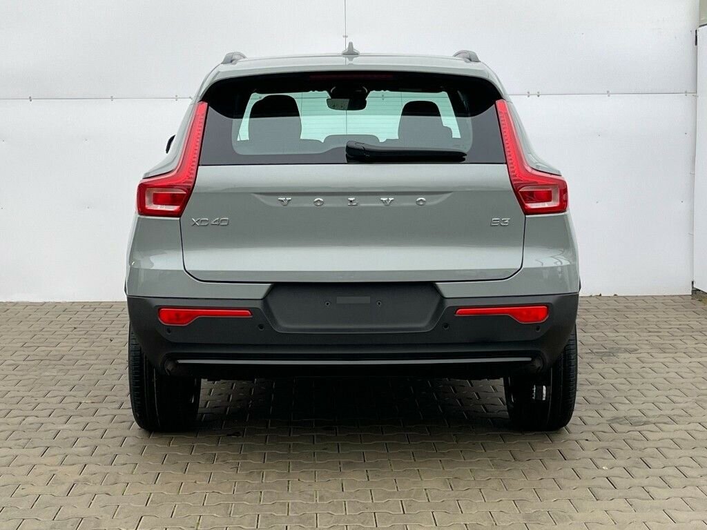 Volvo XC40 SUV 2,0 l 120 kw