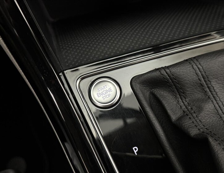 Volkswagen Touran 24