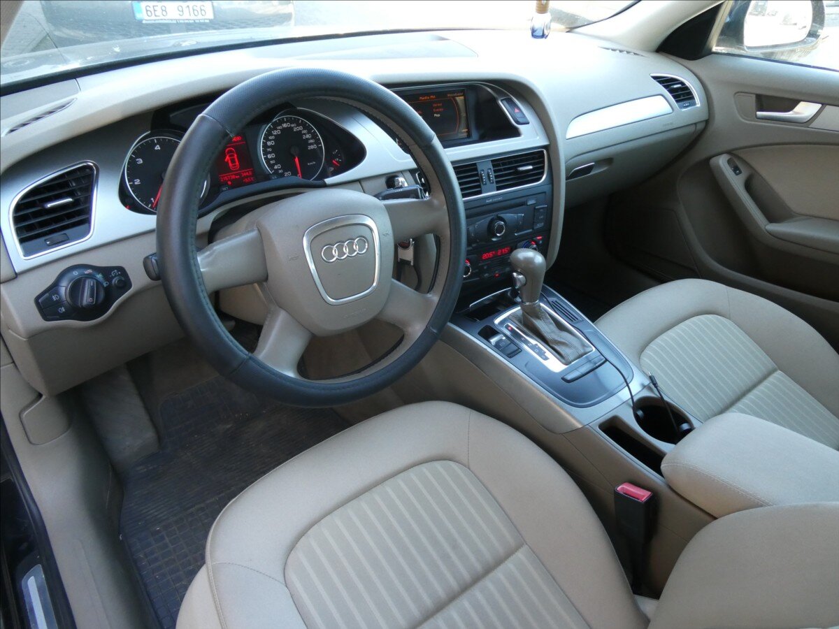 Audi A4 Sedan / Limuzína 2,0 l 105 kw