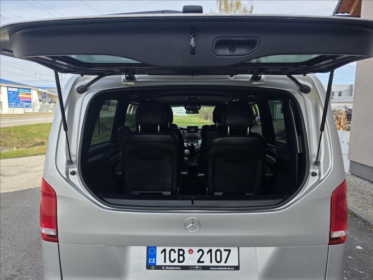 Mercedes-Benz Třídy V Kombi 2,1 l 140 kw