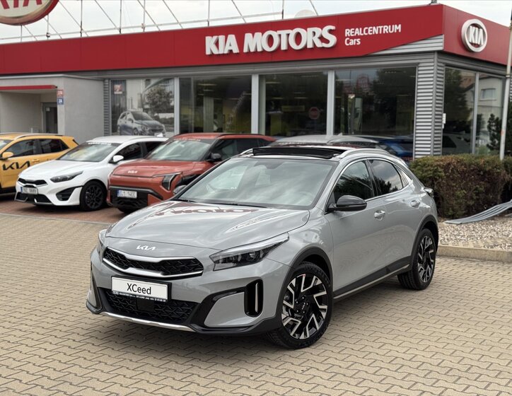 KIA XCeed CUV / Crossover 1,6 l 132 kw