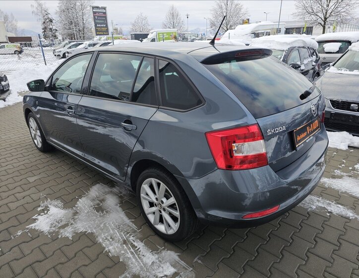 Škoda Rapid 8