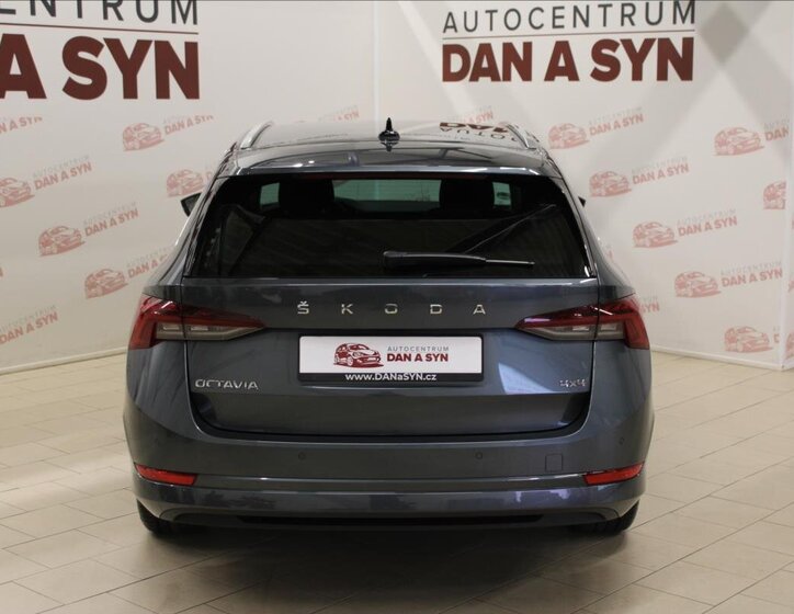 Škoda Octavia Kombi 2,0 l 110 kw