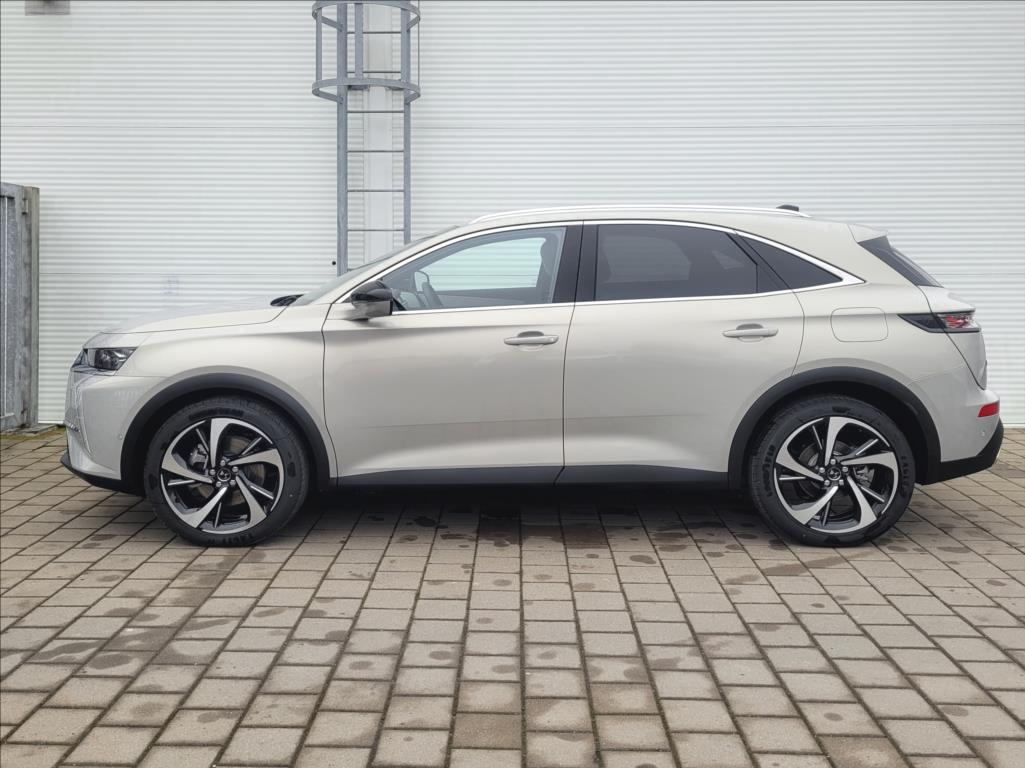 DS Automobiles DS7 Crossback