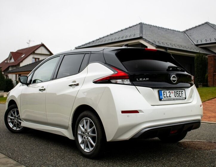 Nissan Leaf 6