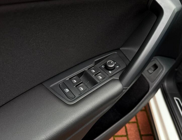 Volkswagen Tiguan 16