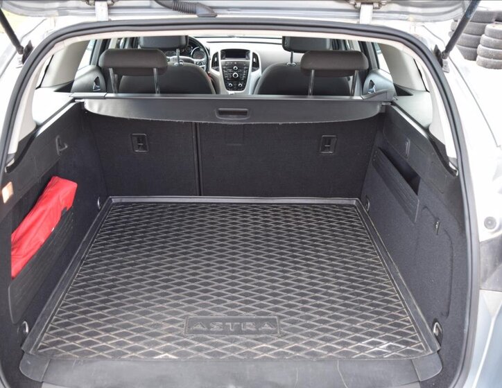 Opel Astra Kombi 1,7 l 81 kw