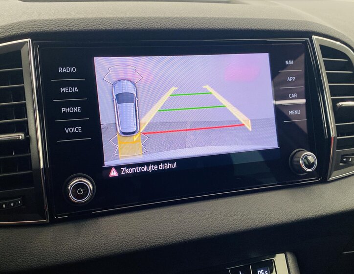 Škoda Karoq SUV 1,5 l 110 kw