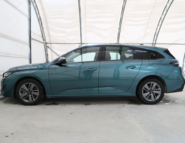 Peugeot 308 Kombi 1,5 l 96 kw