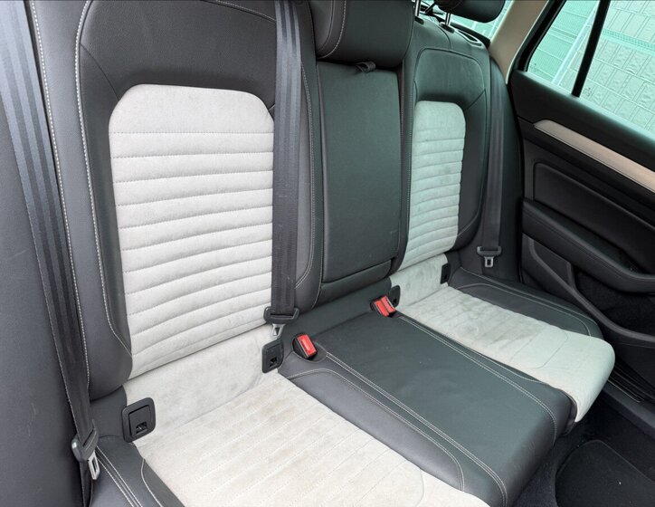 Volkswagen Passat Kombi 2,0 l 140 kw