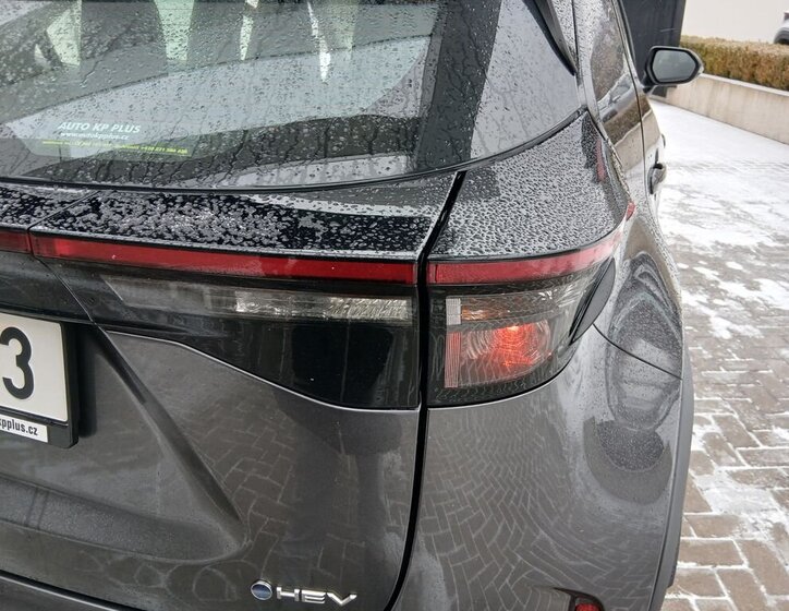 Toyota Yaris Cross 29