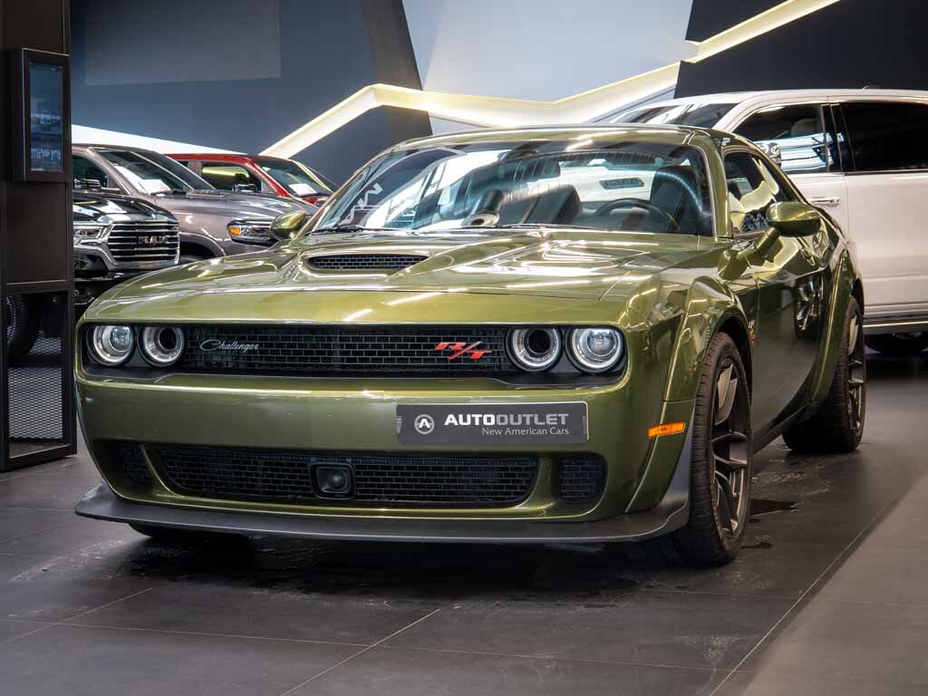 Dodge Challenger