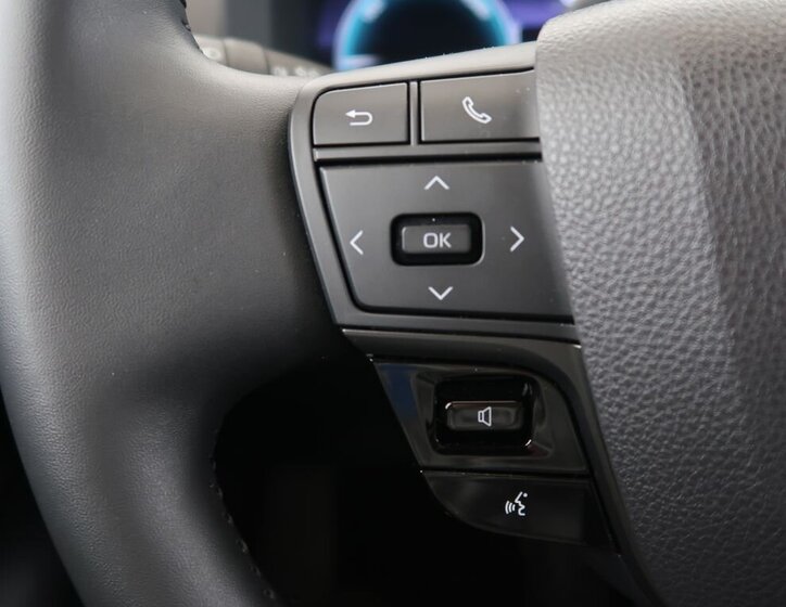 Toyota C-HR SUV / Terénní 2,0 l 112 kw