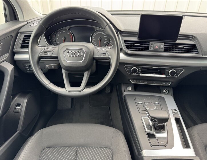 Audi Q5 SUV / Terénní 2,0 l 185 kw