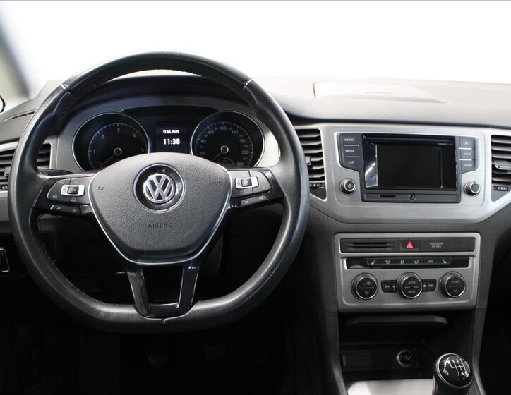 Volkswagen Golf Sportsvan 27